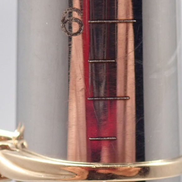 Preloved Solid 10K Topaz/ Crystal Accents Ring - Picture 5 of 5